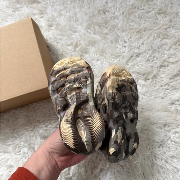 Yeezy foam runners - Picture 5 of 8